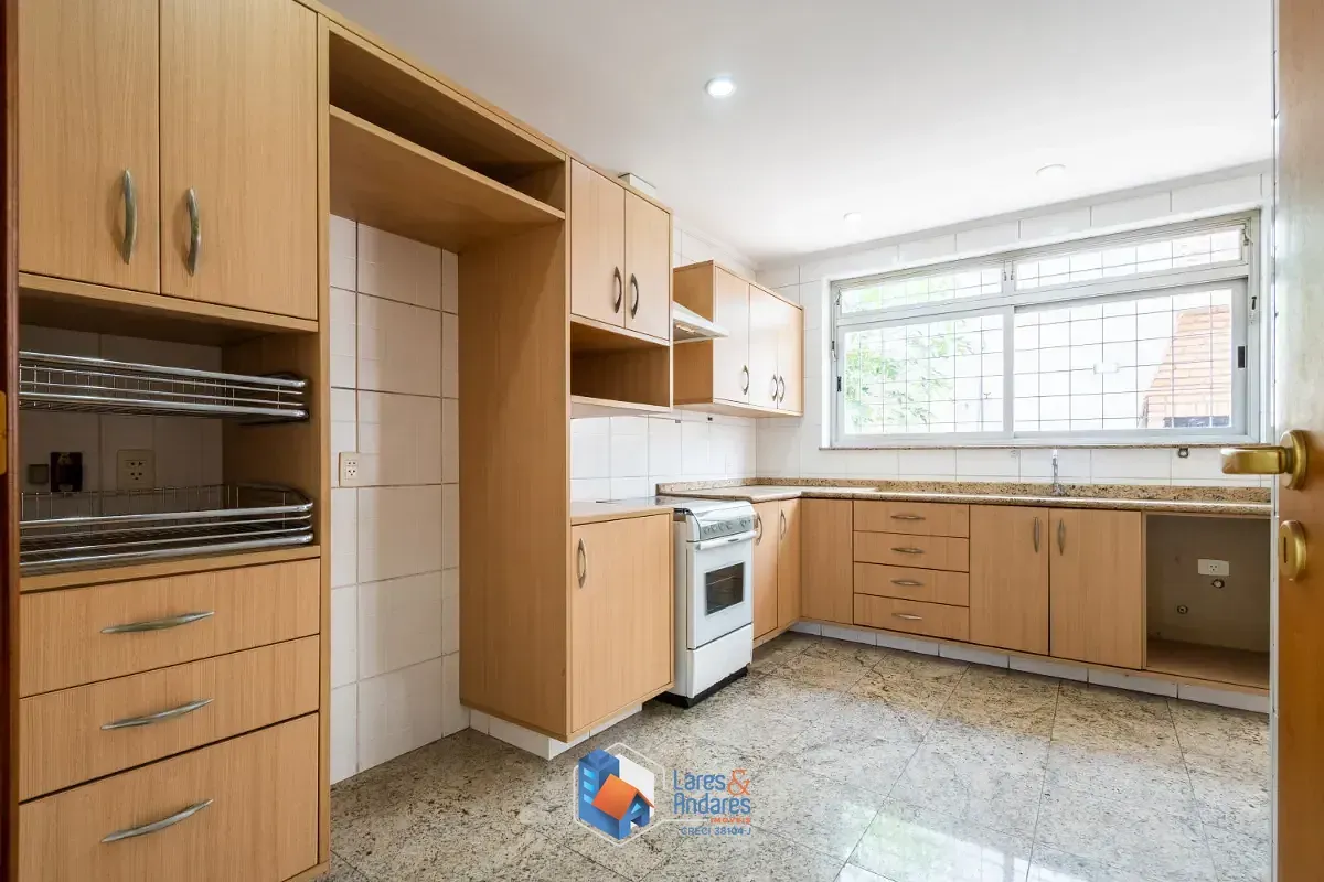 Imagem Casa de vila para venda em Campo Belo com 3 quartos, sendo 3 suítes, 172m²