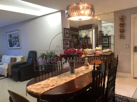 Imagem Apartamento com planta de 04 quartos, modificado para 03, sendo 02 suítes.