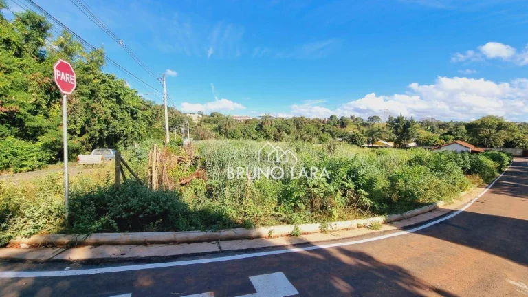 Imagem Área à venda bairro São José em São Joaquim de Bicas /MG.