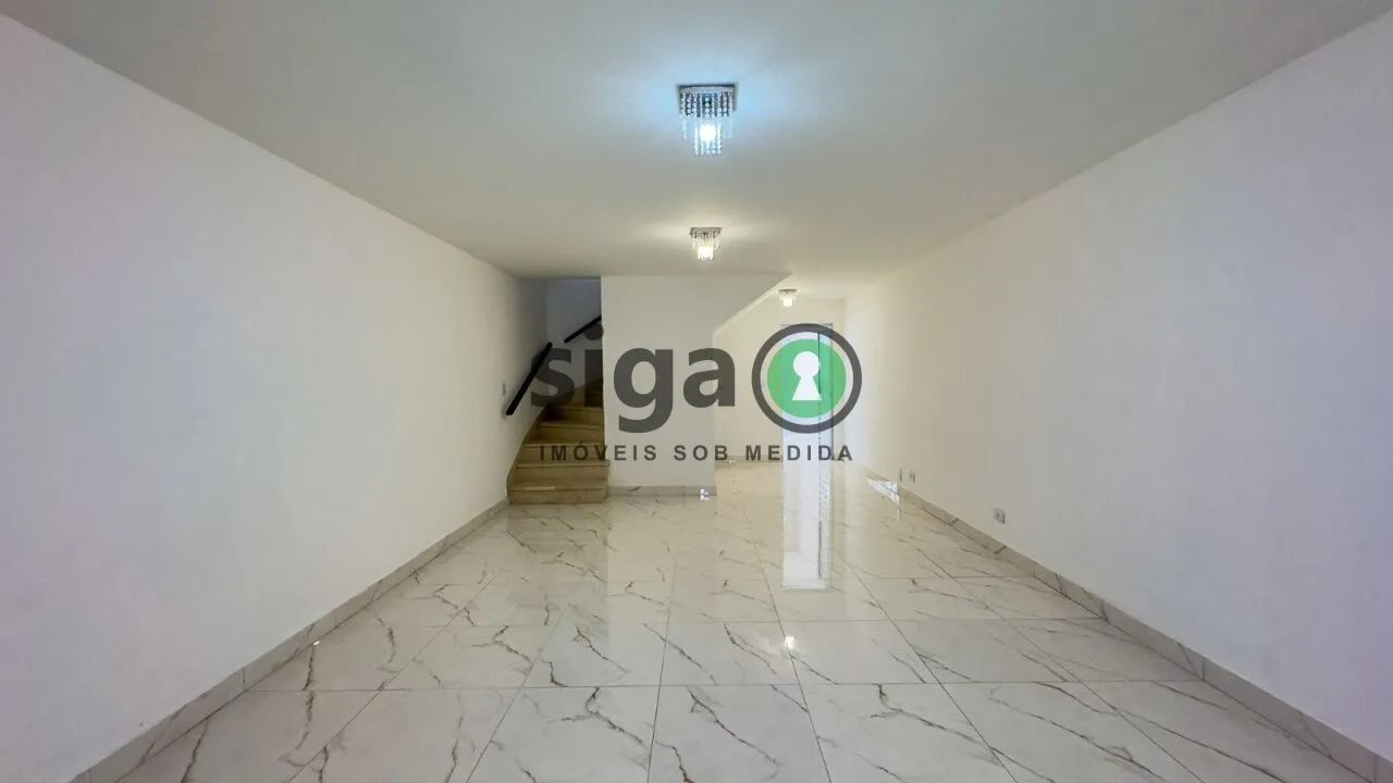 Imagem Casa à Venda no Jardim Aeroporto ? 3 Dormitórios, Suíte, Quintal e Edícula