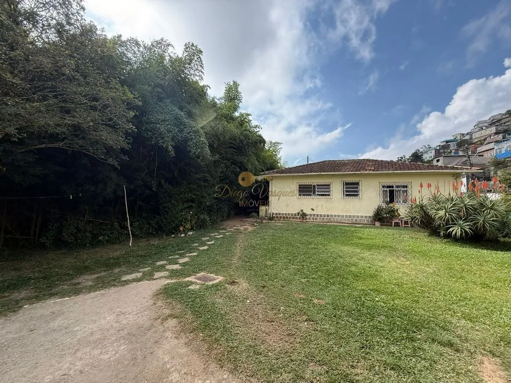 Imagem Casa para Venda em Teresópolis / RJ no bairro Alto