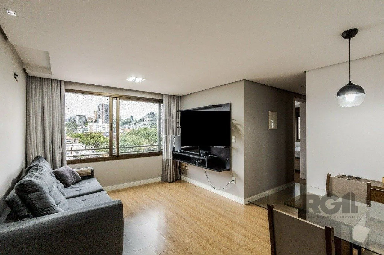 Imagem Apartamento 2 dormitórios, sendo 1 suíte, 63,88 m² de área privativa e 1 vaga(s) de garagem. Localizado na Rua/Av. Luzitana, no bairro Higienópolis em Porto Alegre.