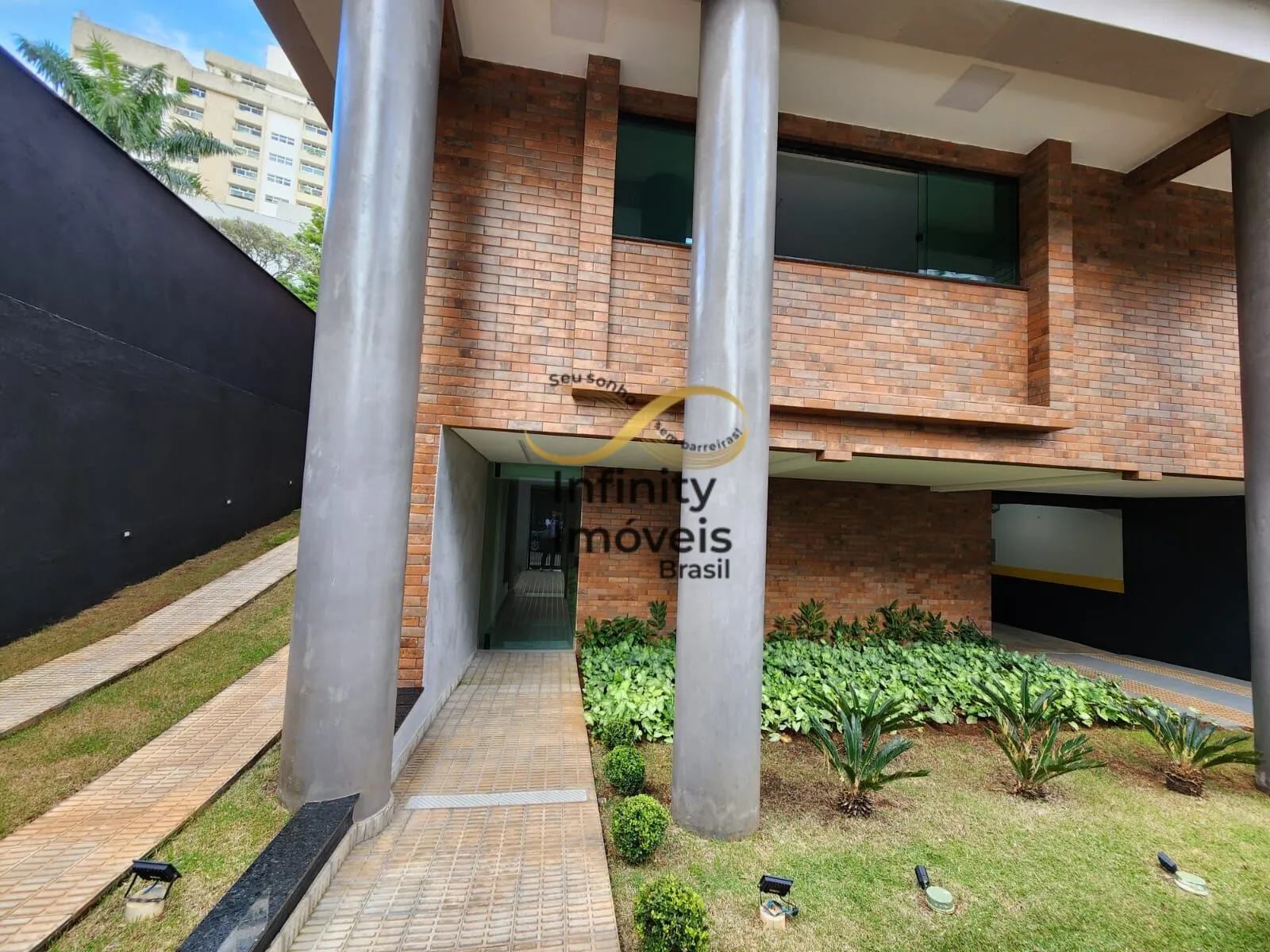 Imagem Apartamento à venda no bairro Serra - Belo Horizonte/MG