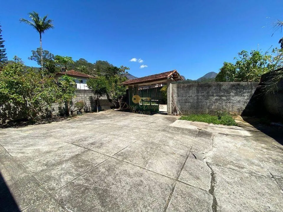 Imagem Casa para Venda em Teresópolis / RJ no bairro Pimenteiras