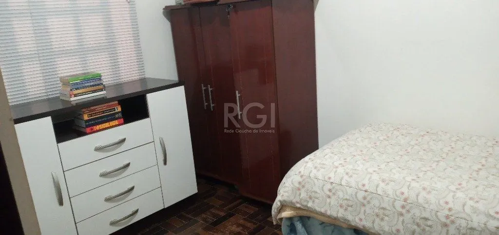Imagem Casa para Venda - 95m², 2 dormitórios, 3 vagas - Teresópolis