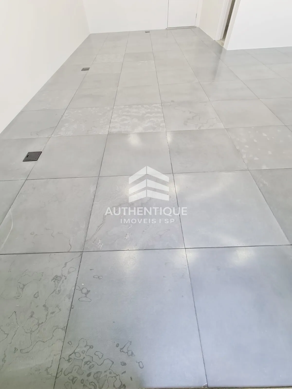 Imagem JURUBATUBA EMPRESARIAL CENTRO SBC - Sala Comercial no Centro de SBC à venda!