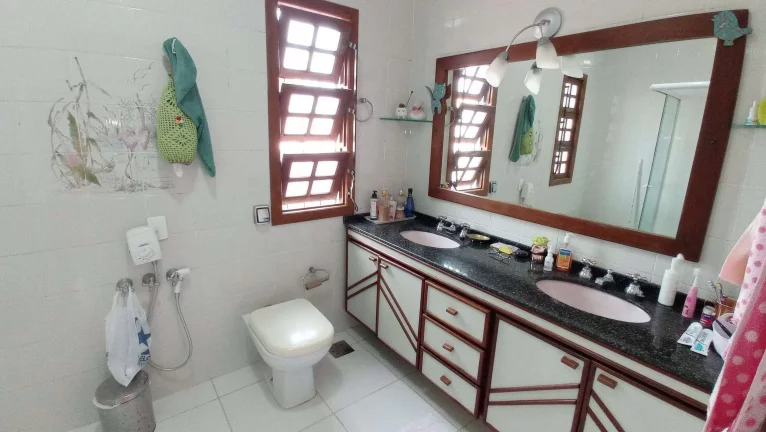 Imagem Casa com 4 Dormitórios à Venda, Área de 316 m2, Piscina, Edícula e Anexo - Santa Mônica, Florianópolis/SC