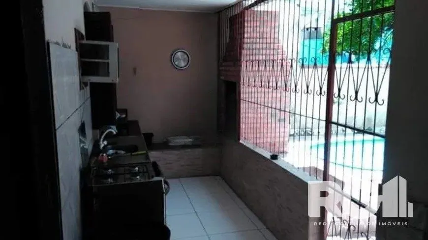 Imagem Casa Ampla com Piscina e 4 Dormitórios no Rubem Berta