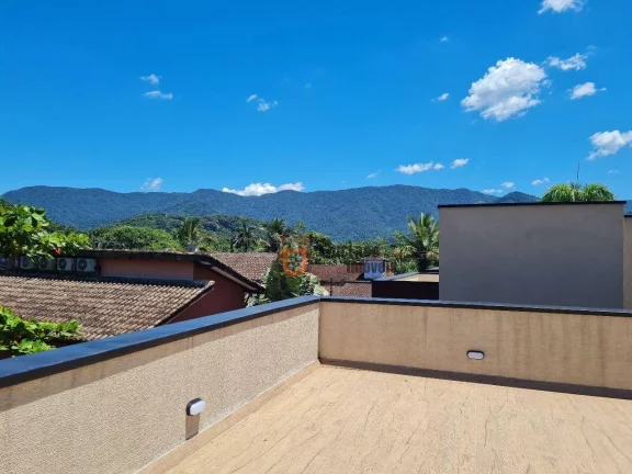 Imagem Sobrado com 3 dormitórios à venda, 206 m² por R$ 2.300.000,00 - Praia de Camburí - São Sebastião/SP