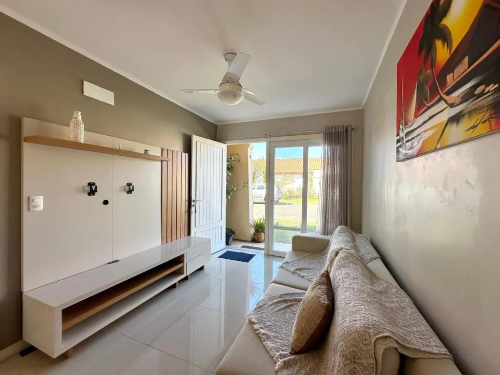 Imagem Casa em Condominio 3 Dormitórios - Bairro xangri-la