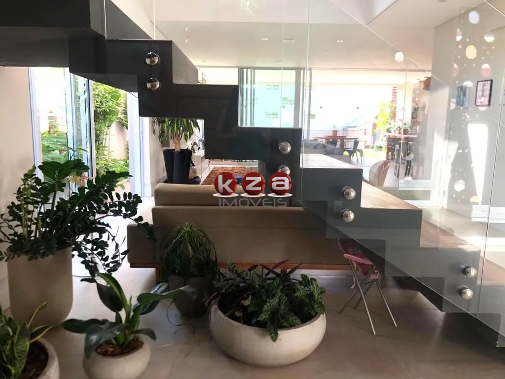 Imagem Casa em Condomínio de Alto Padrão à Venda em Valinhos-SP, Bairro Nações: 3 Quartos, 3 Suítes, 3 Salas, 4 Vagas, 317m².