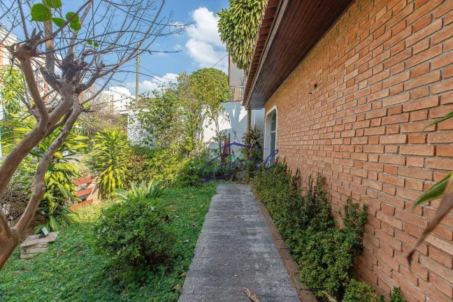 Imagem Casa com 4 dormitórios à venda, 265 m² por R$ 1.150.000,00 - Jardim das Vertentes - São Paulo/SP