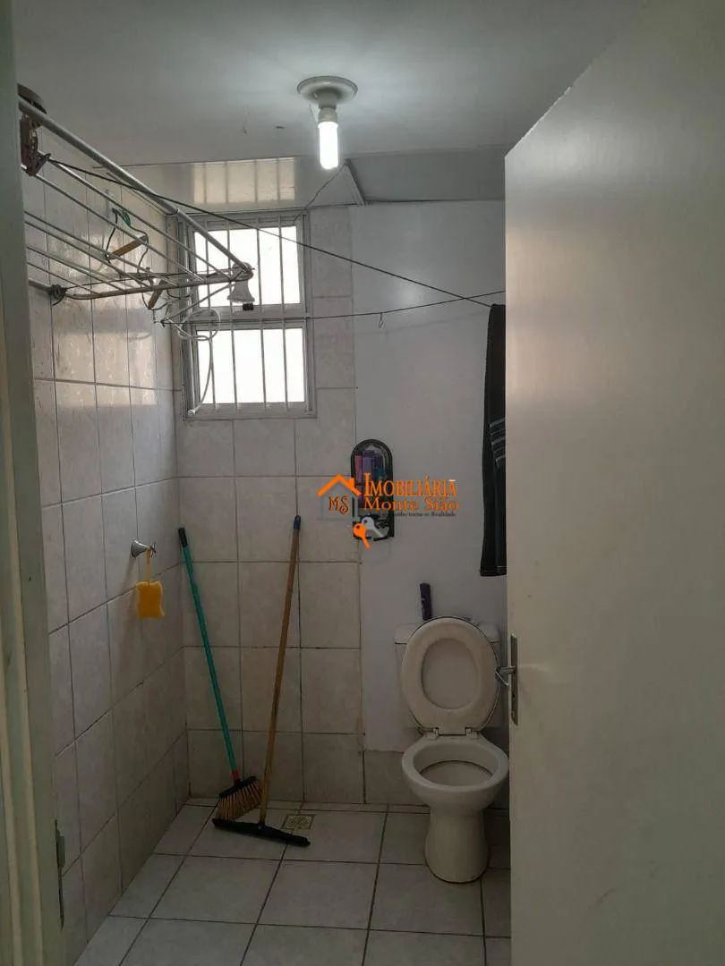 Imagem Apartamento com 2 dormitórios à venda, 45 m² por R$ 190.000,00 - Pimentas - Guarulhos/SP