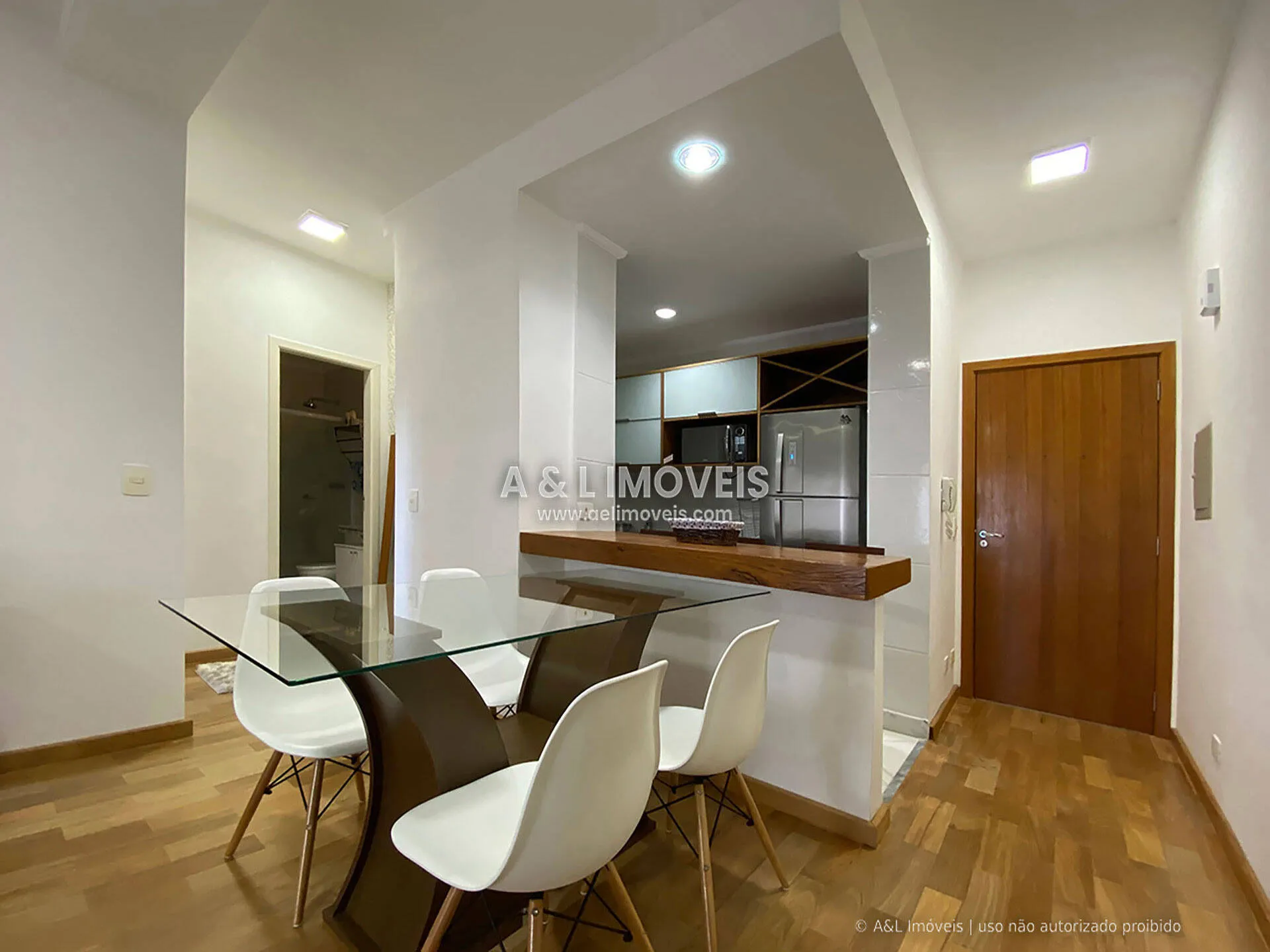 Imagem Apartamento à venda a 2,8 km do Capivari | 75,42 m² e 1 dormitório