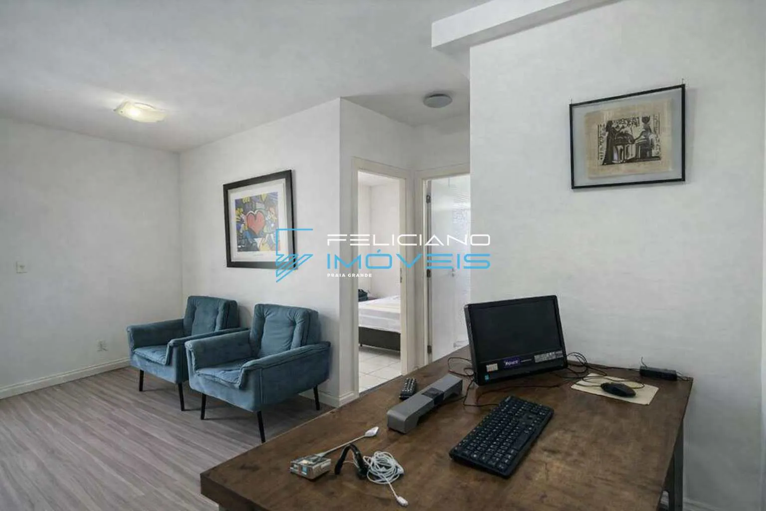 Imagem Apartamento com 2 quartos, Ocian, Praia Grande - R$ 329 mil, Cod: 7216
