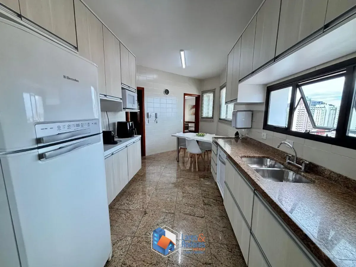 Imagem Apartamento para venda em Vila Regente Feijó com 4 quartos, sendo 1 suíte, 140m²
