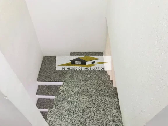 Imagem Sobrado Triplex no Cambuci a venda