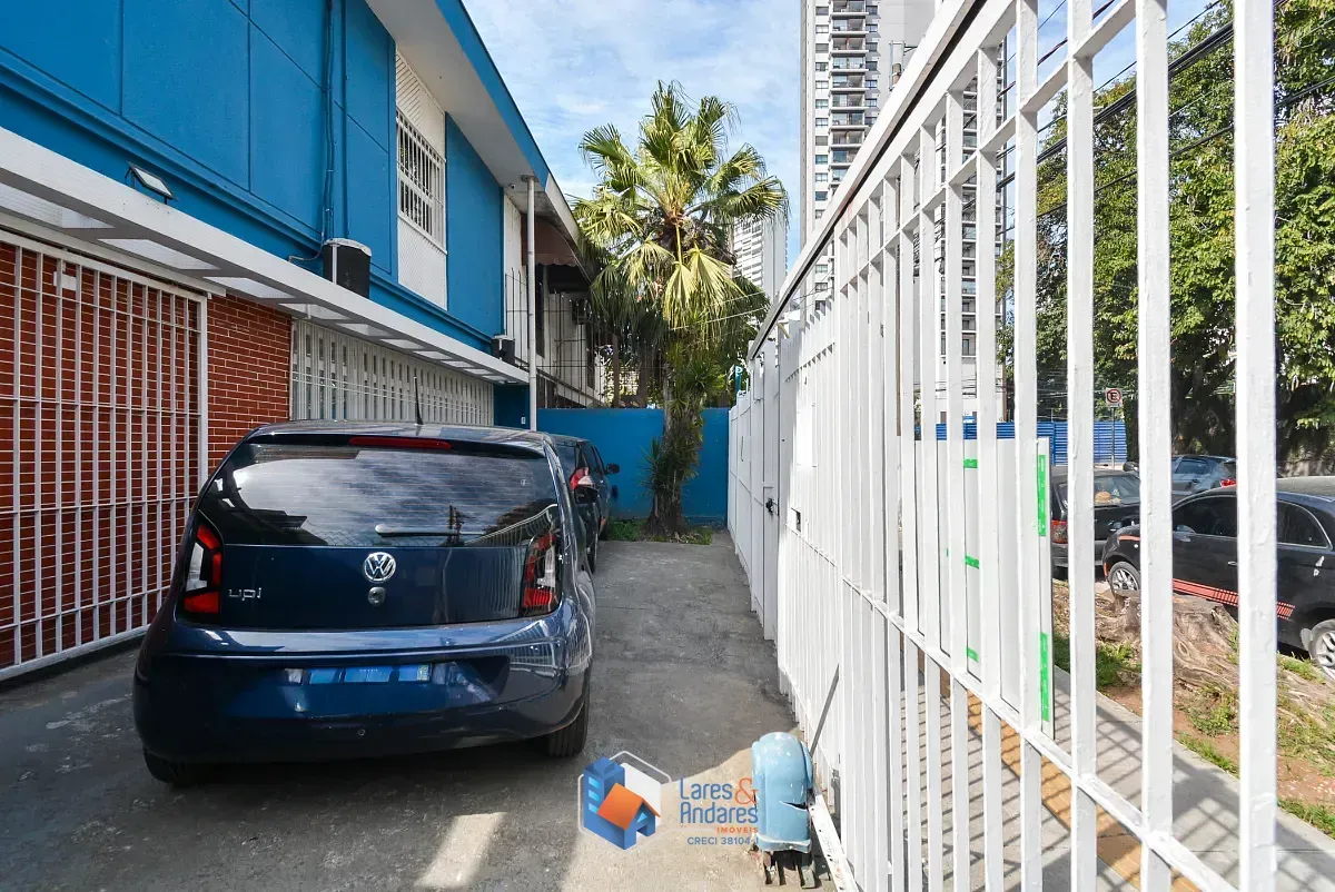 Imagem Casa para venda em Butantã com 3 quartos, sendo 1 suíte, 288m²