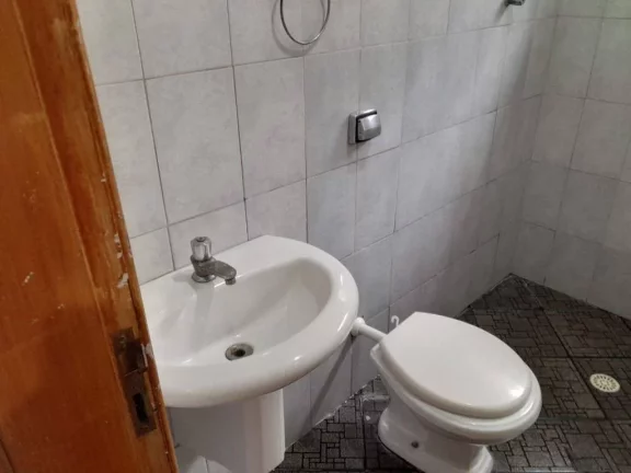 Imagem Casa com 2 dormitórios à venda, 170 m² por R$ 350.000,00 - Jardim Quietude - Praia Grande/SP