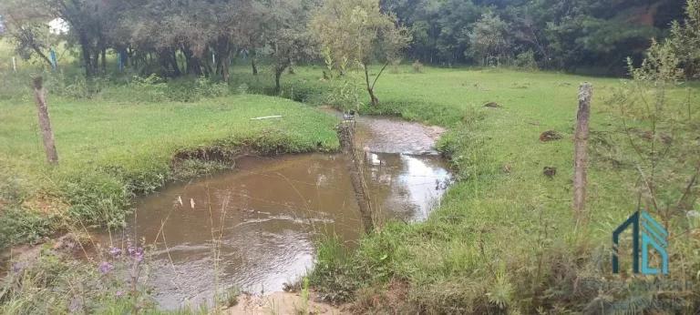 Imagem Chácara oportunidade de Ouro, bem localizada na estrada Cabeça D'anta, Bocaiúva do Sul com 09(nove) alqueires,