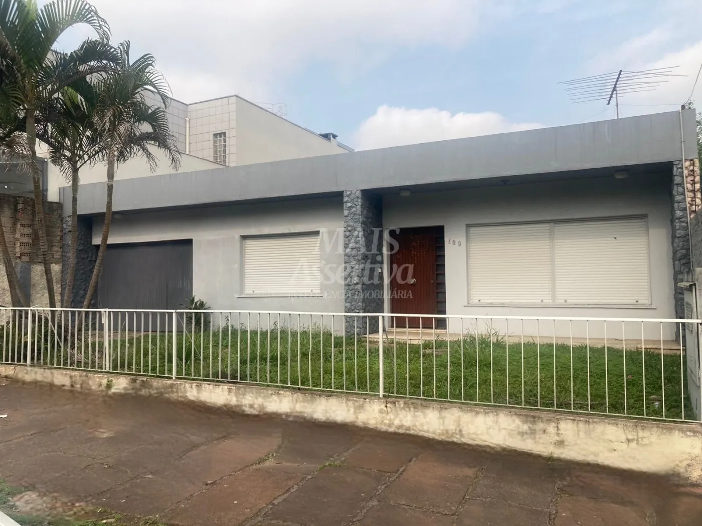 Foto do imóvel Casa Comercial para locação em Novo Hamburgo Vila Nova