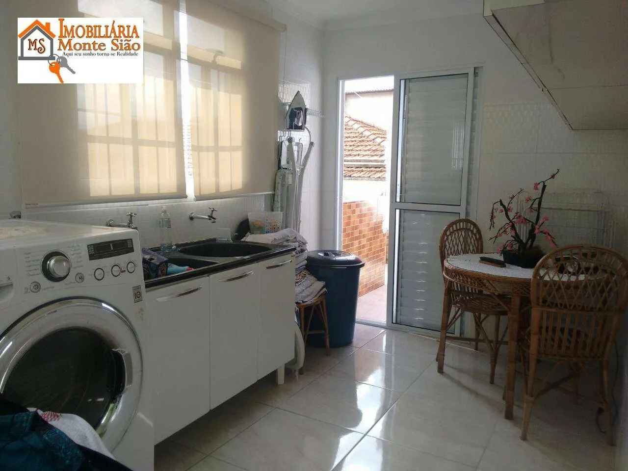 Imagem Casa com 3 dormitórios à venda, 200 m² por R$ 850.000,00 - Jardim Santa Cecília - Guarulhos/SP