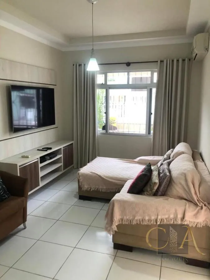 Casa para Temporada em Itapema, Centro, 3 dormitórios, 1 suíte, 2 banheiros, 2 vagas