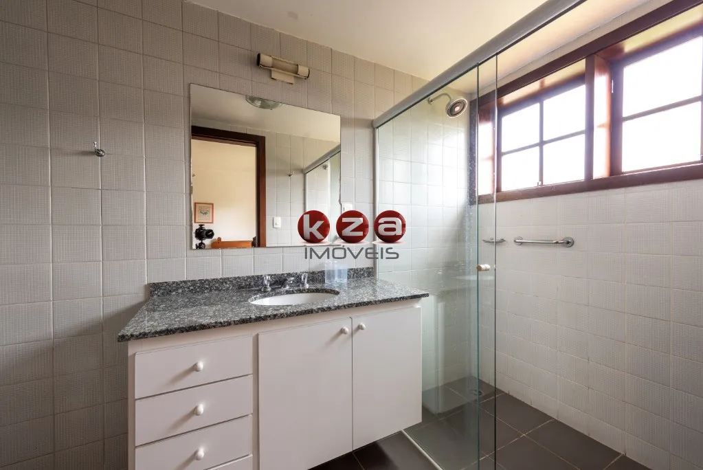 Imagem Luxuosa mansão à venda em condomínio exclusivo de Itu-SP: 5 quartos, 5 suítes, 3 salas, 7 banheiros, 5 vagas, 624m².