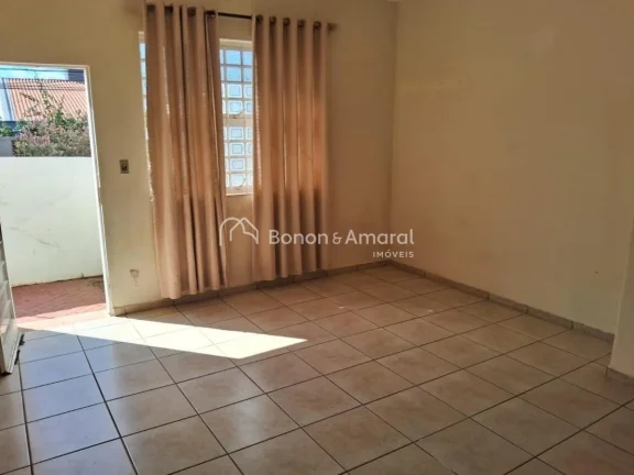 Imagem Casa térrea - Jardim Nossa Senhora Auxiliadora (Taquaral) - Campinas, SP
Localizada em uma esquina ...