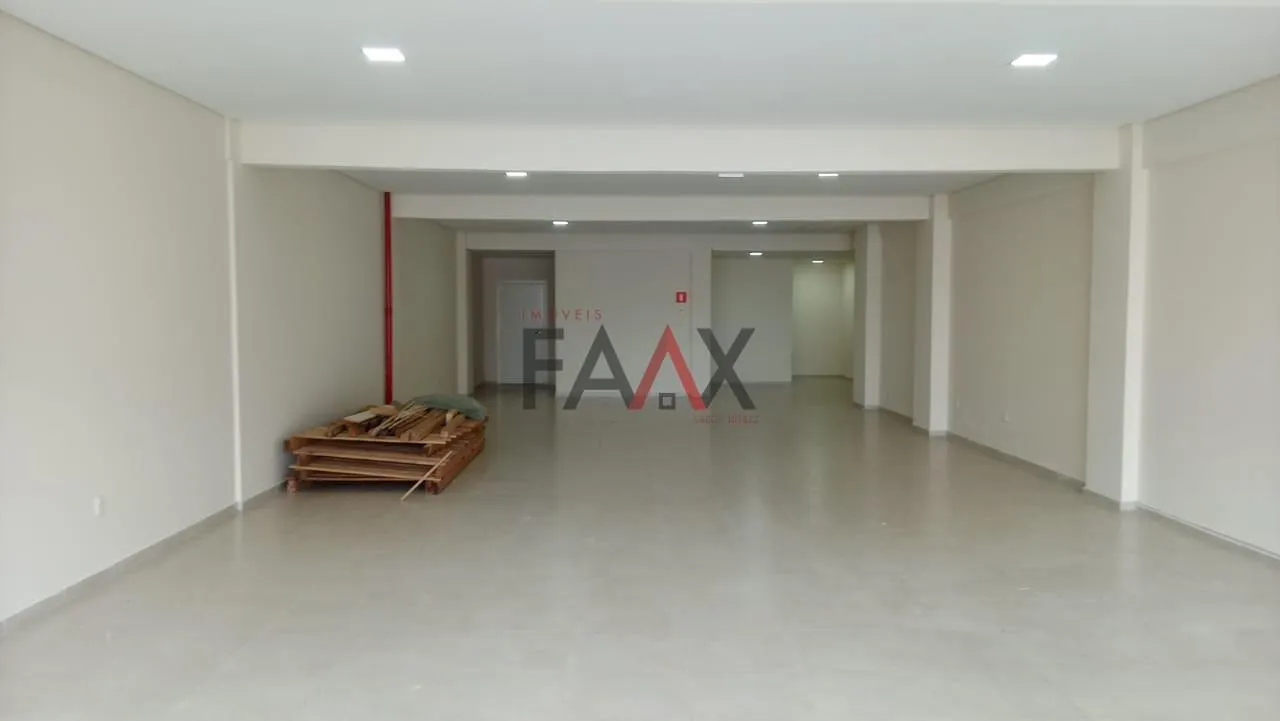 Imagem Sala Comercial à venda no centro, perfeito para seu negócio