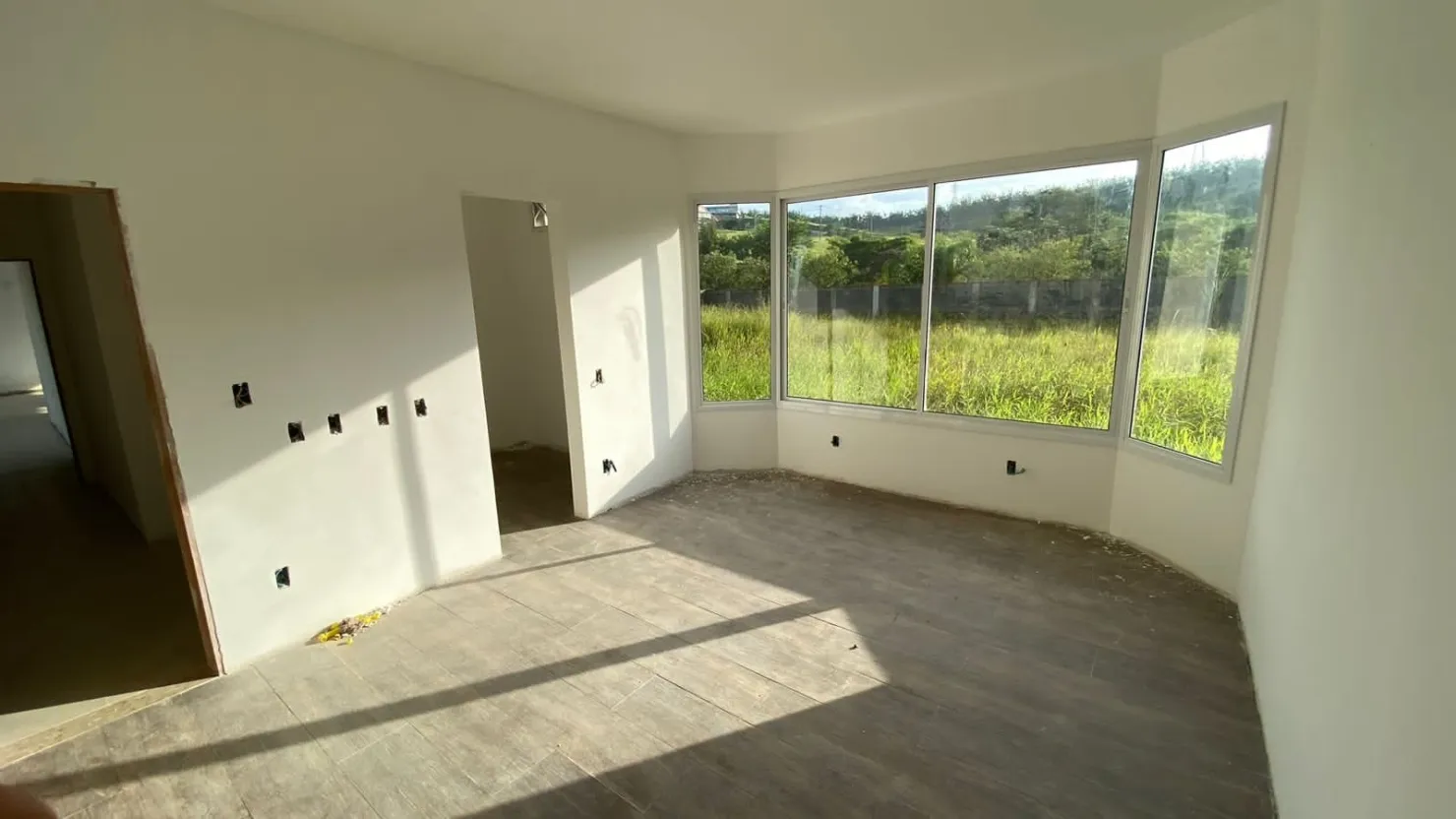 Imagem Casa à venda 3 Quartos, 1 Suite, 4 Vagas, 1025M², Condominio Village da Serra, Tremembé - SP | Condomínio Village da Serra