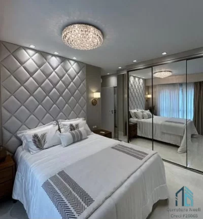 Imagem Apartamento Frente Mar, Semi mobiliado, 04 suítes, 04 vagas, Meia Praia em Itapema - SC