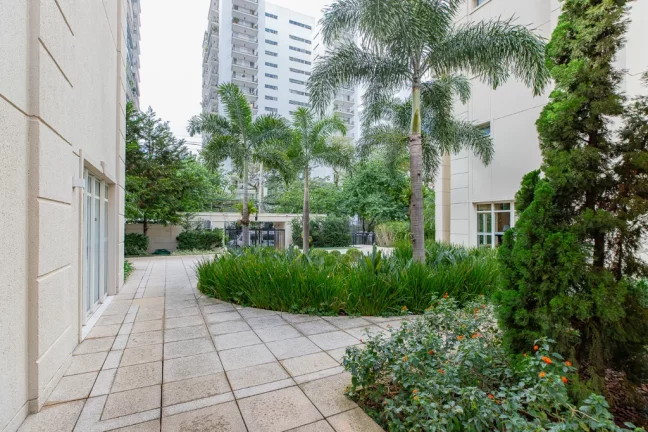 Imagem Apartamento à venda em São Paulo, Moema, com 3 quartos, 210m2