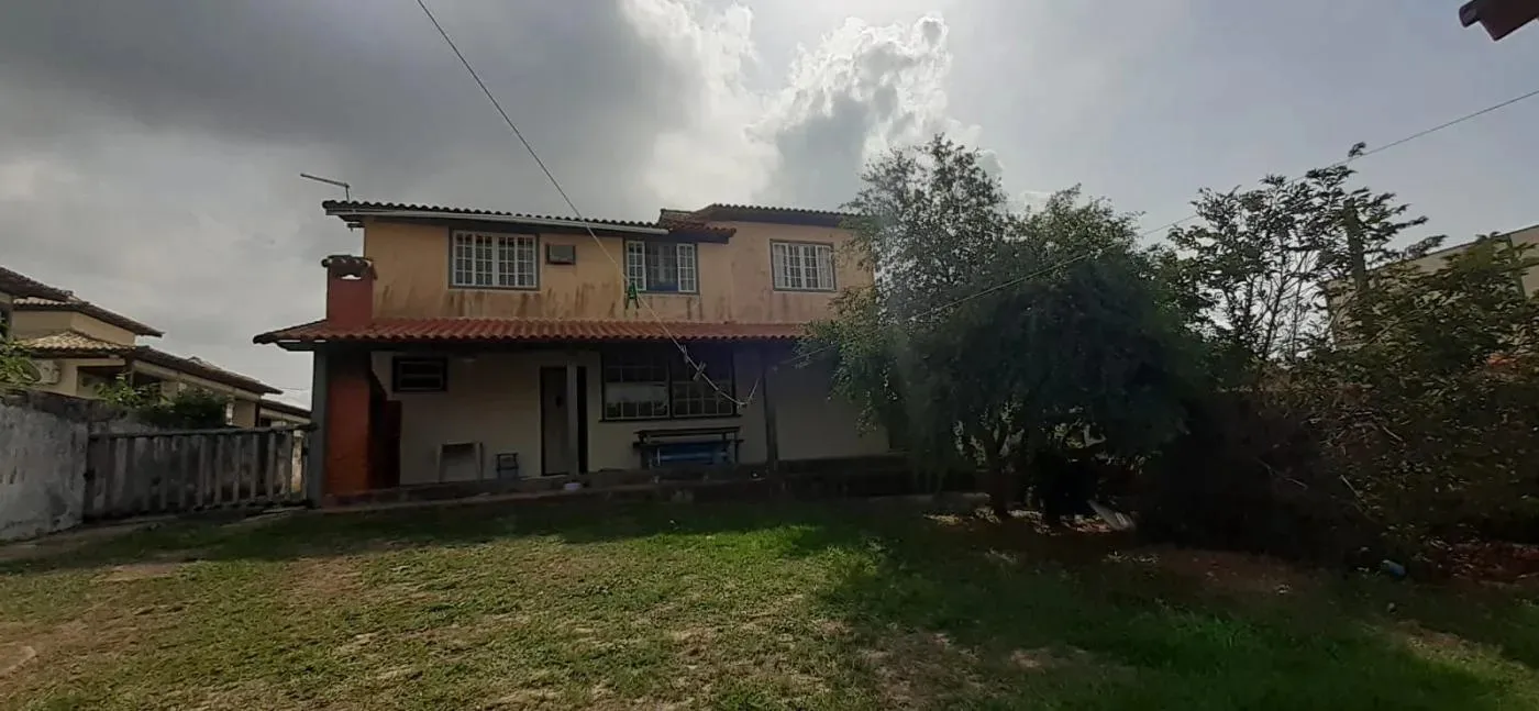 Imagem Casa para Venda em Cabo Frio / RJ no bairro Peró