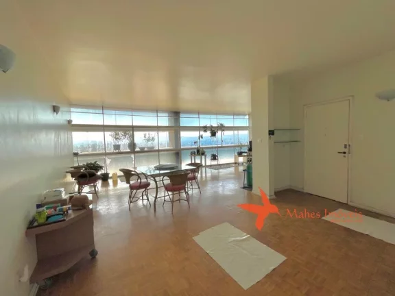Imagem Apartamento à venda no Copan, República, São Paulo/SP: 3 quartos, sala para 3 ambientes, 3 banheiros, 1 vaga de garagem, 170m² de área.