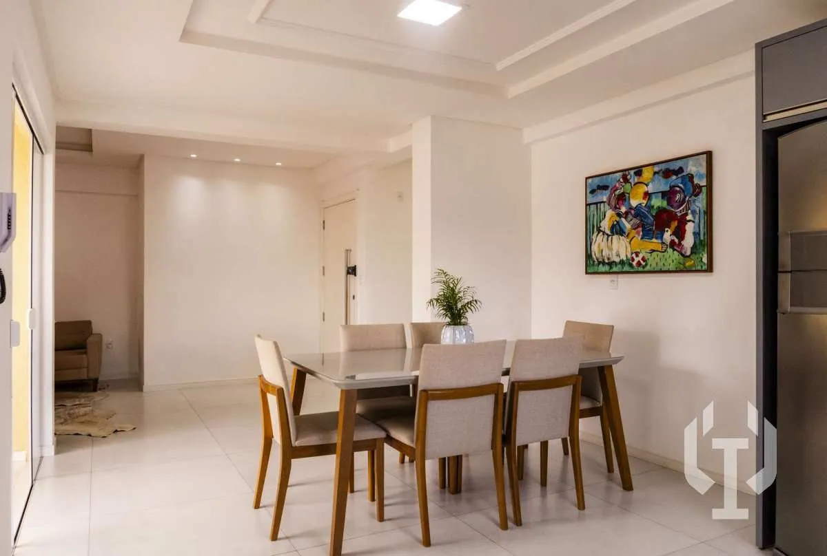 Imagem Apartamento mobiliado de 3 suítes em Meia Praia
