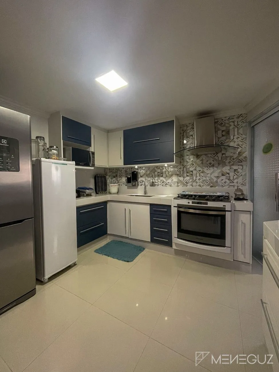 Imagem Apartamento de 03 quartos mais DCE completa na praia do morro de frente!