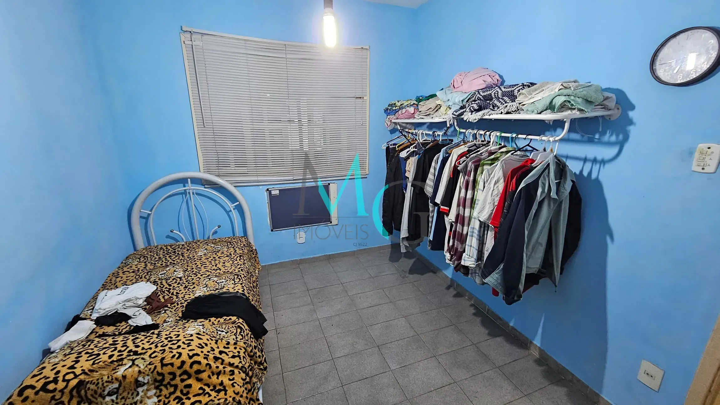 Imagem Casa com 3 dormitórios à venda, 176 m² por R$ 300.000,00 - Campo Grande - Rio de Janeiro/RJ