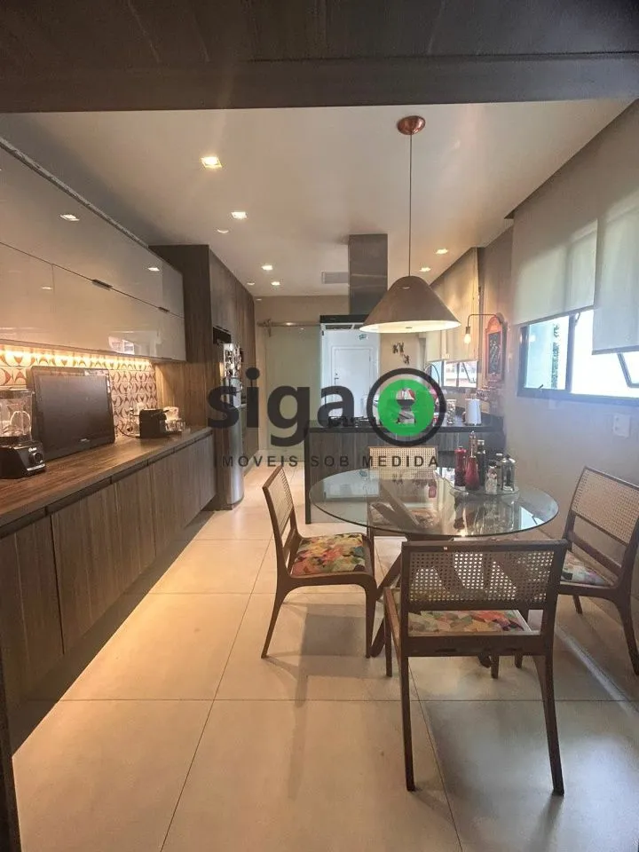 Imagem Apartamento 3 Quartos com 3 suíte, 3 vagas de garagem, 220m² á venda e locação Campo Belo