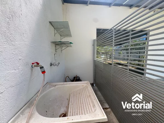Imagem Imperdível! Casa para locação em Barreiras-BA, bairro Aratu, 1 quarto, 1 sala, 2 banheiros, 3 vagas de garagem, 84,00m².