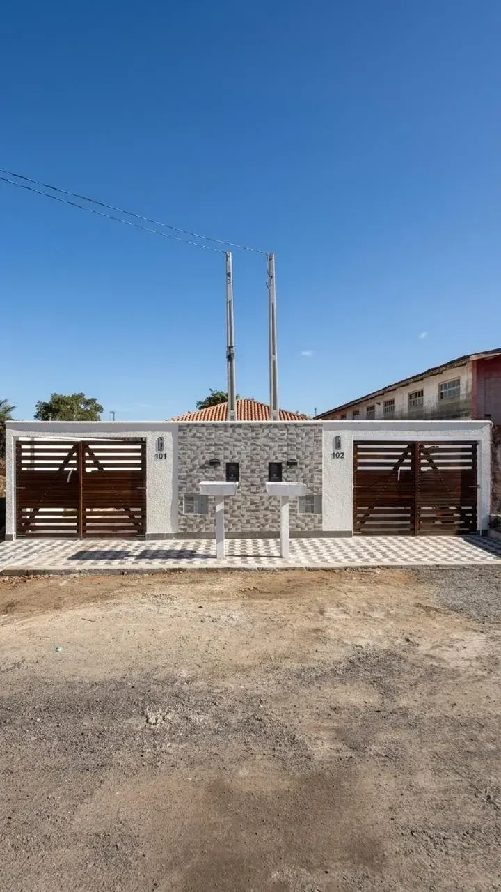 Foto do imóvel: Casa com 2 Quartos à Venda, 84, 38 m² em Jd. São Fernando - itanhaem em Jd.São Fernando
