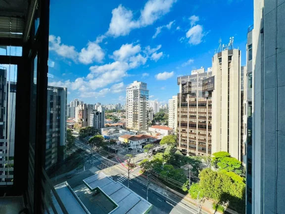 Imagem Conjunto comercial com 220m² para locação próximo a Berrini.