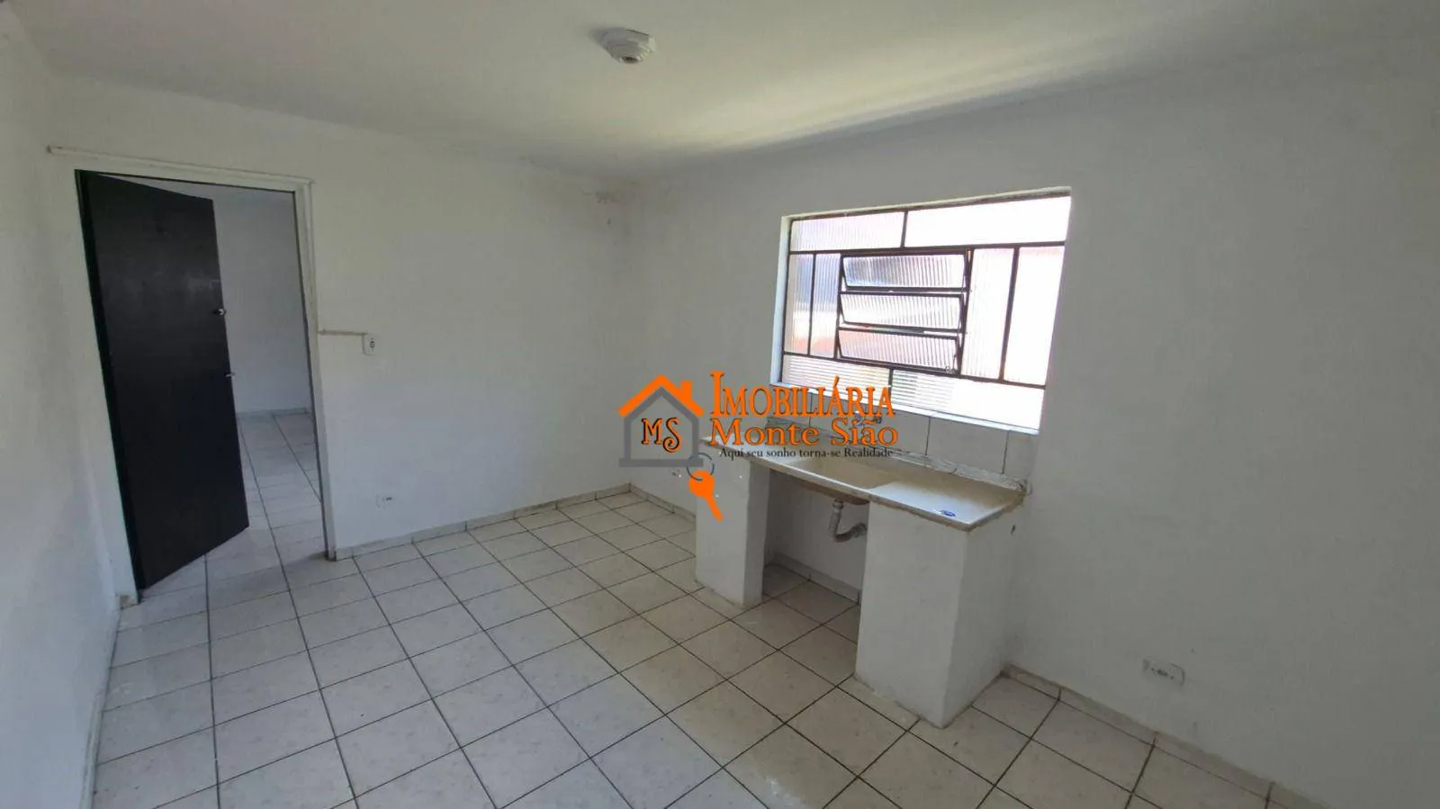 Imagem Casa com 7 dormitórios à venda, 260 m² por R$ 490.000,00 - Cidade Soberana - Guarulhos/SP