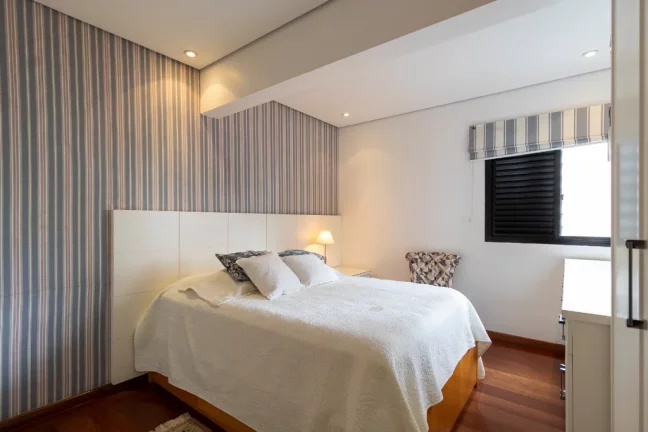 Foto do imóvel Apartamento à venda em São Paulo, Aclimação, com 3 quartos, 190m2 em Júpiter