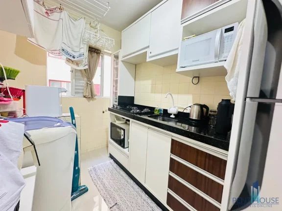 Imagem Apartamento Quadra Mar para Venda em Balneário Camboriú, CENTRO, 2 dormitórios, 1 banheiro, 2 vagas