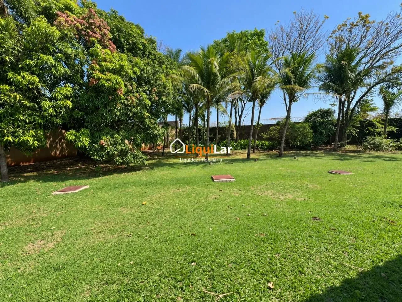 Imagem Casa térrea com 4 suítes no Condomínio Jardim das Paineiras