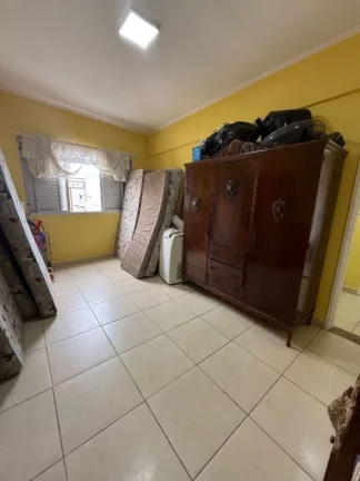 Imagem "Viva com Estilo: Apartamento Semi-Mobiliado de 2 Dormitórios no Aviação com Vista Mar"