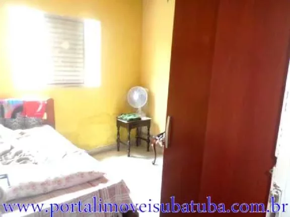 Imagem Casa 03 Dormitórios (01suite) - 200 mts da Avenida Principal.
