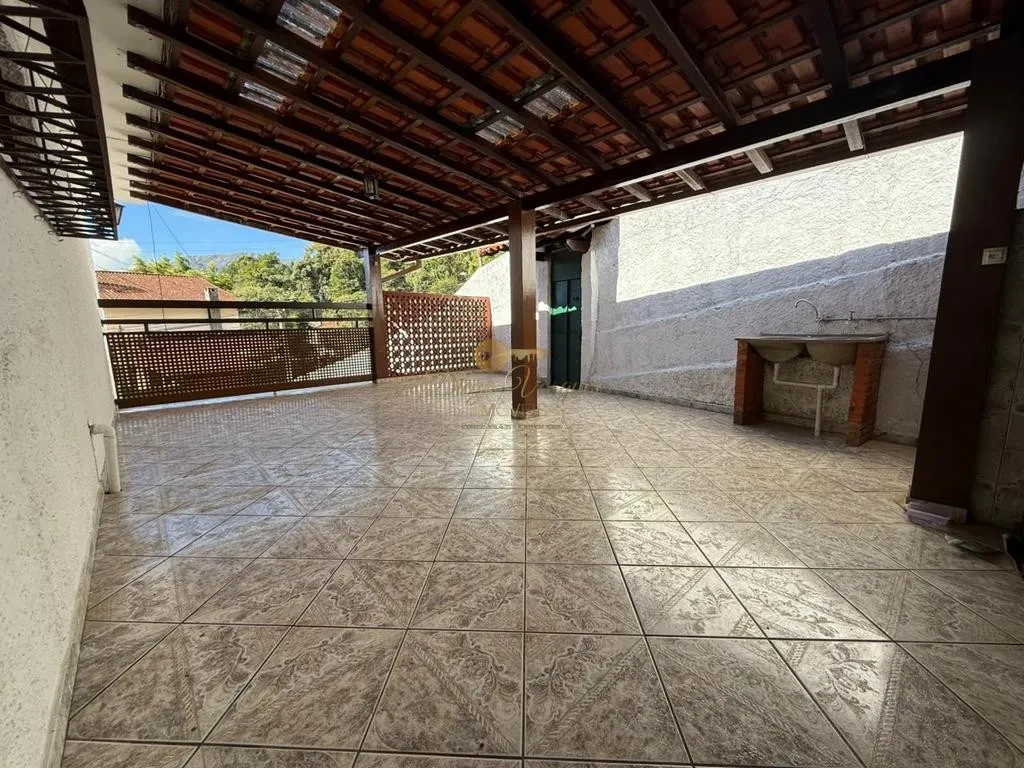 Imagem Casa para Venda em Teresópolis / RJ no bairro Iucas