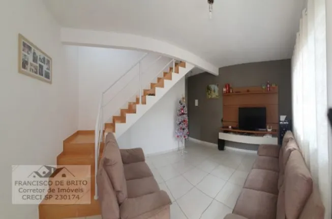 Sobrado com 3 Quartos à Venda, 129 m² em Jardim São José - Cruzeiro